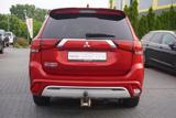 Mitsubishi Outlander 2.4Hybrid PHEV Spirit 4WD PDC Navi - : Berganfahrassistent