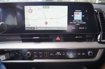 Kia Sportage 1.6T-GDI 48V.DCT.-NAVI-LED-KAMERA-PDC.-