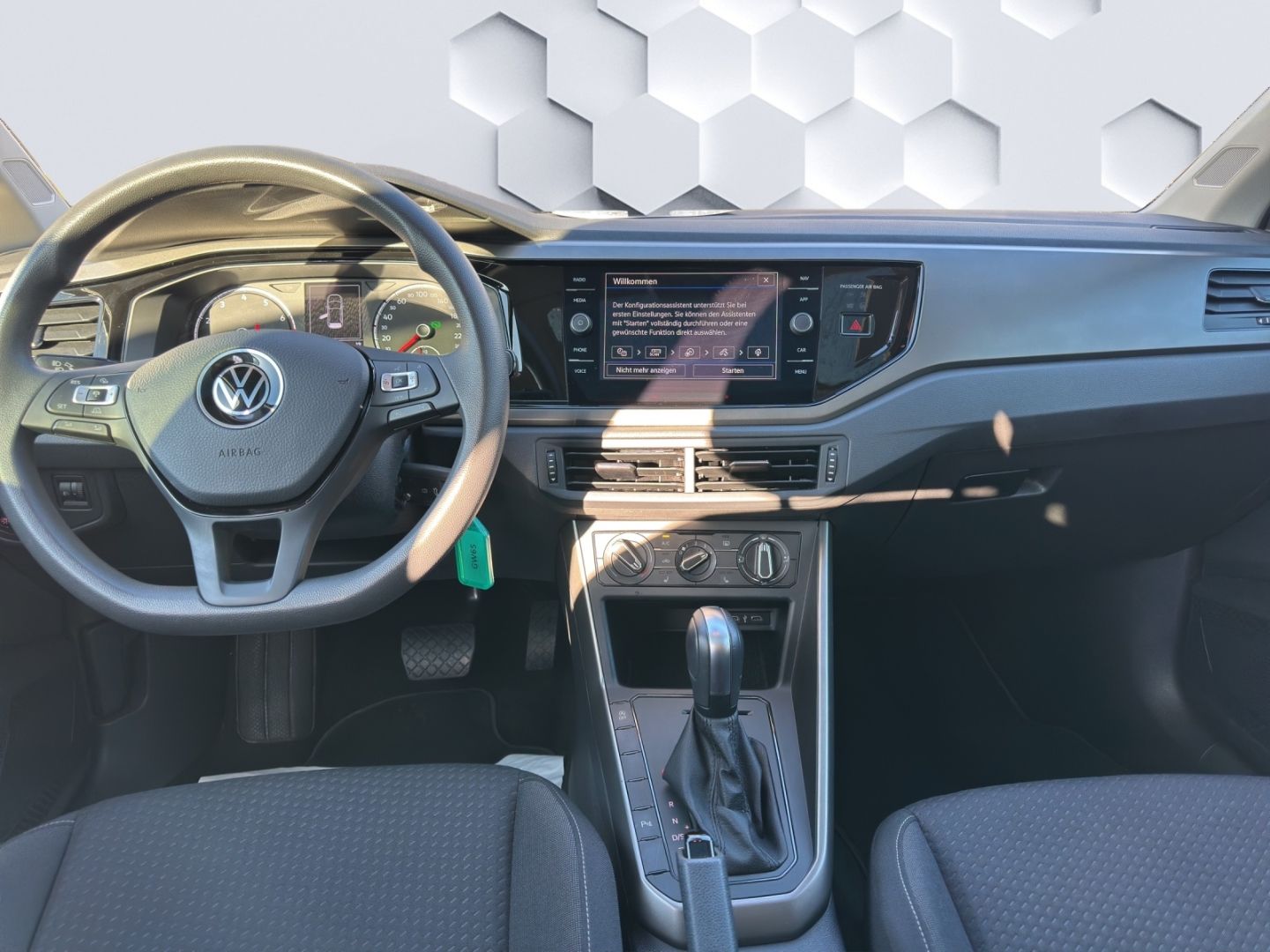 Polo Comf. 1.0TSI 70kW LED PanoDach PDC ACC Sitz