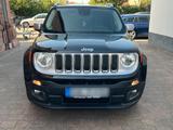 Jeep Renegade - gebrauchte Jeep Limousine