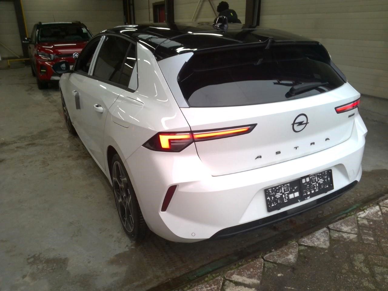 Opel Astra GS ULTIMATE 16 PHEV 180 eAT8 KAM360*PANO imagem 3