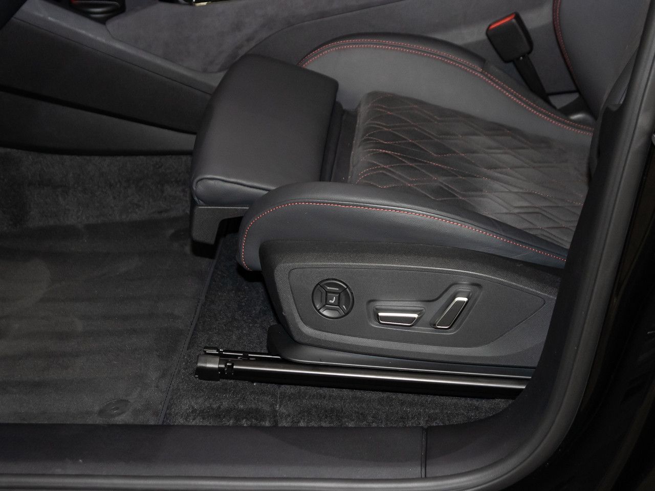 Audi Q6 e-tron - Bild 24