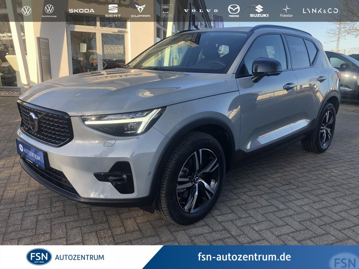 Volvo XC40 B3 Plus Dark