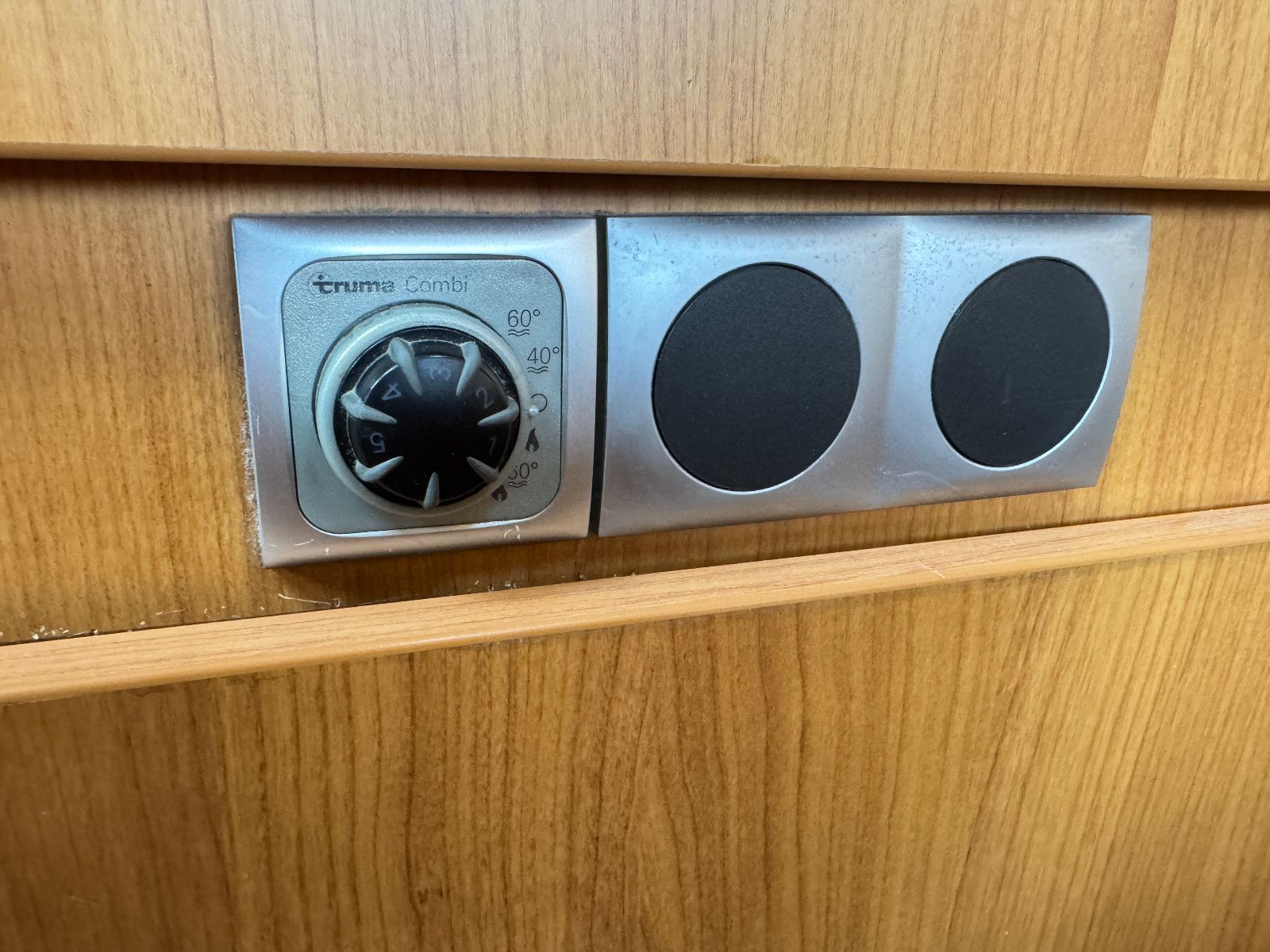 Fahrzeugabbildung Bürstner Nexxo T 569 FIAT DUCATO SOLAR TV VOLL SCHECKHEFT