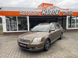 Toyota Avensis 1.8 Kombi*Klima*SHZ* - Toyota Avensis aus 2004: Kombi