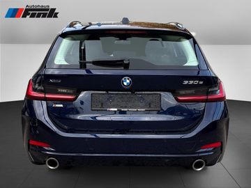BMW 330e xDrive Touring A Head-Up DAB LED RFK Shz