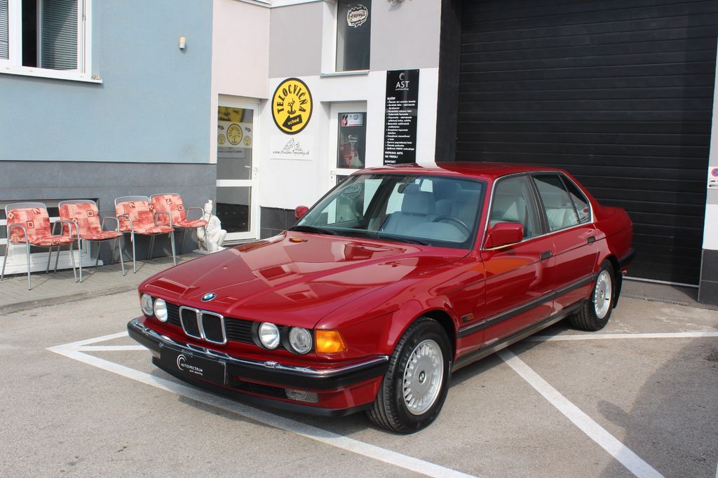 BMW 735