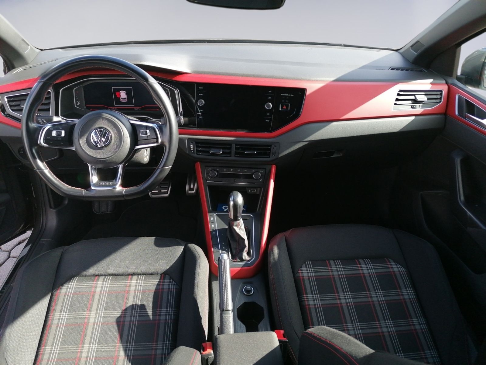 Polo GTI DSG NAVI+LED+ACC+SHZ+PDC+