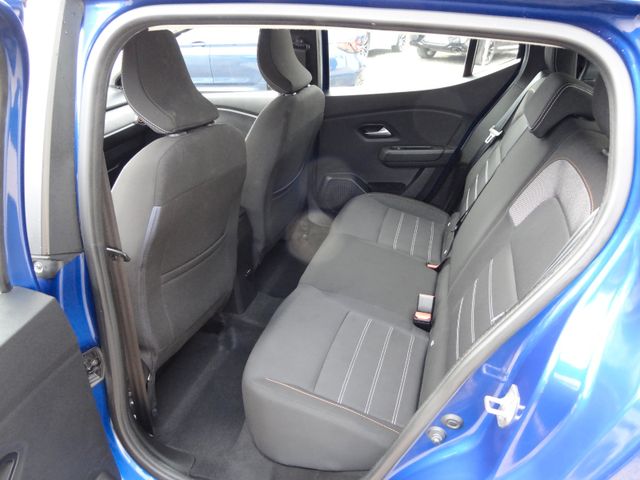 Fahrzeugabbildung Dacia Sandero III Stepway Comfort/1.Hd/LED/AHK/67TKM/