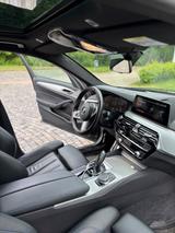 BMW 530i xDrive A - M-Packet  - BMW 530 in Augsburg
