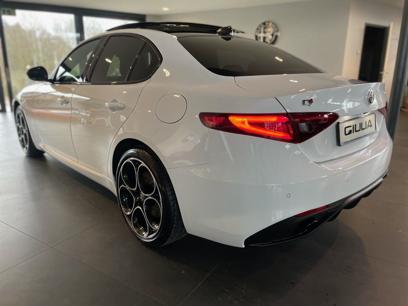 Fahrzeugabbildung Alfa Romeo Giulia Veloce Q4