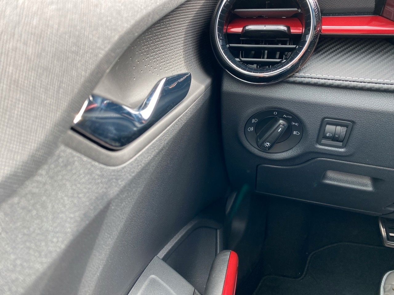 Fahrzeugabbildung SKODA Fabia 1.5l TSI 110kW DSG MONTE CARLO+ACC+KAMERA+