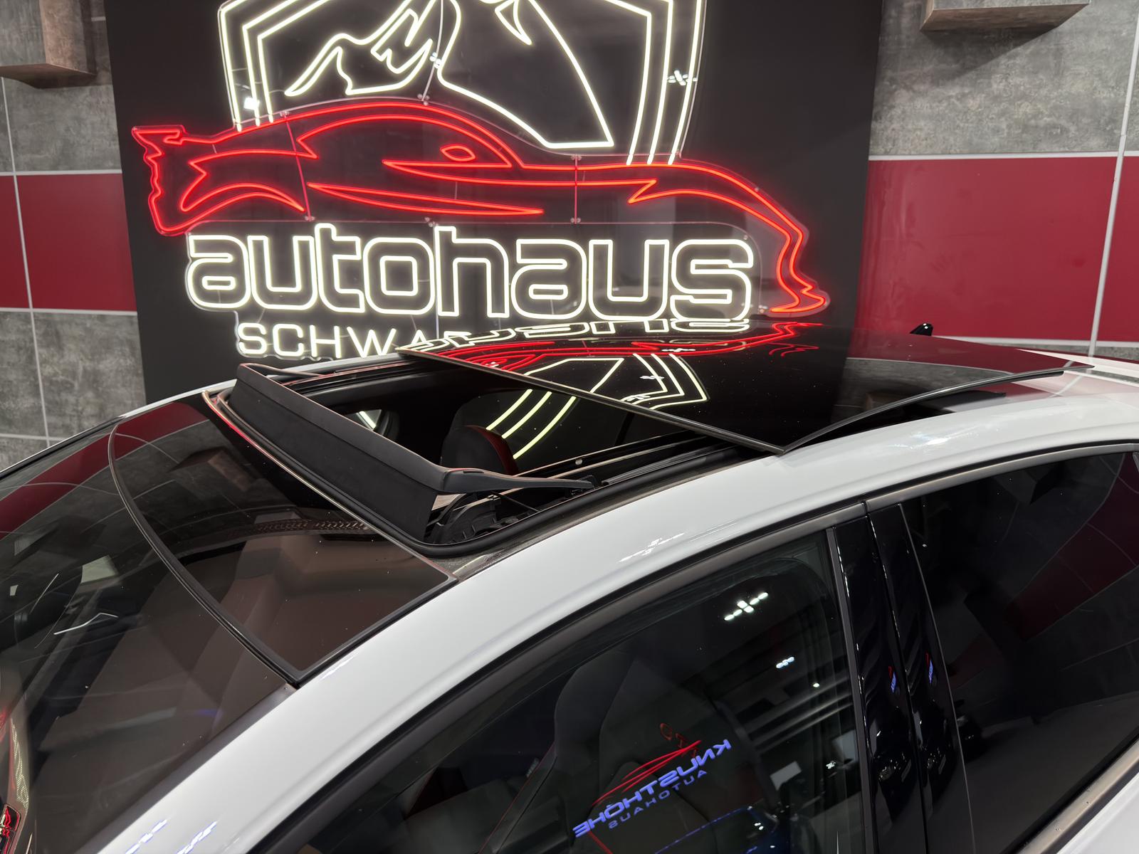 Volkswagen Golf GTI Clubsport*PANO*IQ-LIGHT*MEMORY*R-KAMERA