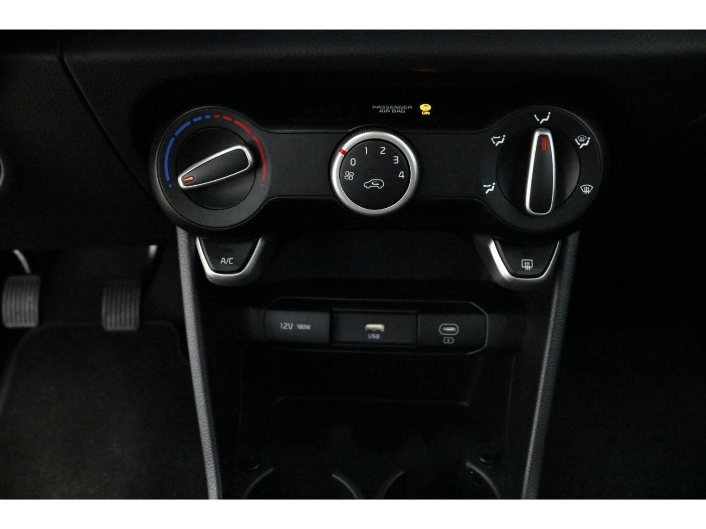 Fahrzeugabbildung Kia Picanto Vision Navi Klima DAB SHZ Kamera PDC