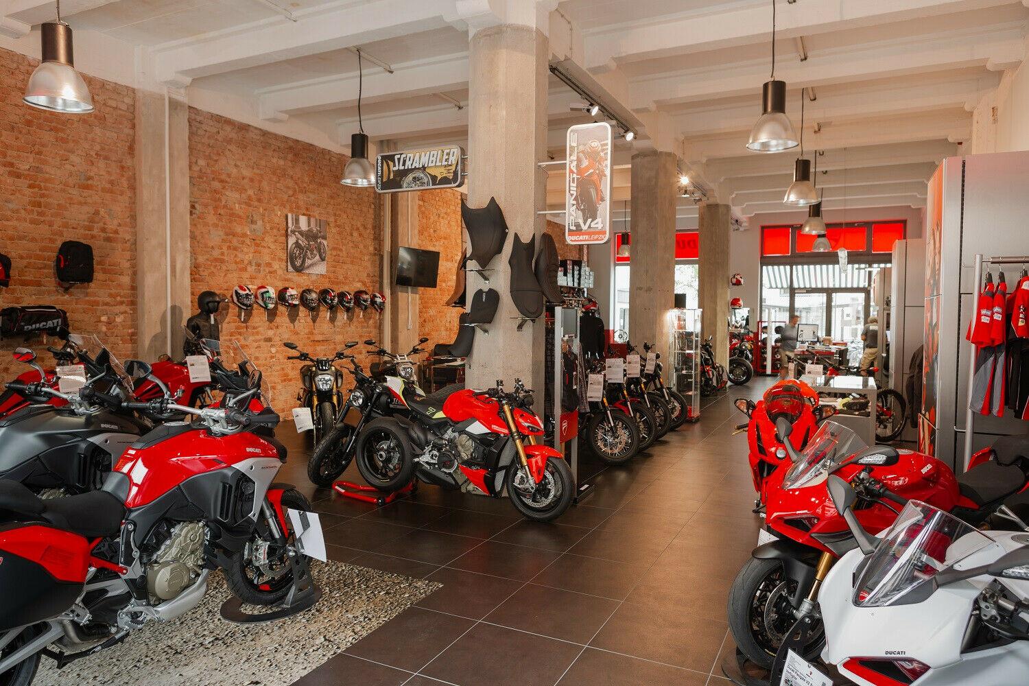 Ducati Hypermotard 698 Mono lackiert