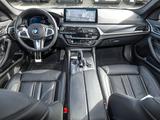 BMW 530d xDrive A M Sport HUD PANO ACC RFK NAVI LED - BMW 530 in Essen
