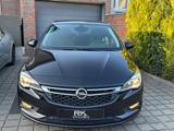 Opel Astra Edition Automatik - Opel Astra mit Benzin-Antrieb: Kleinwagen