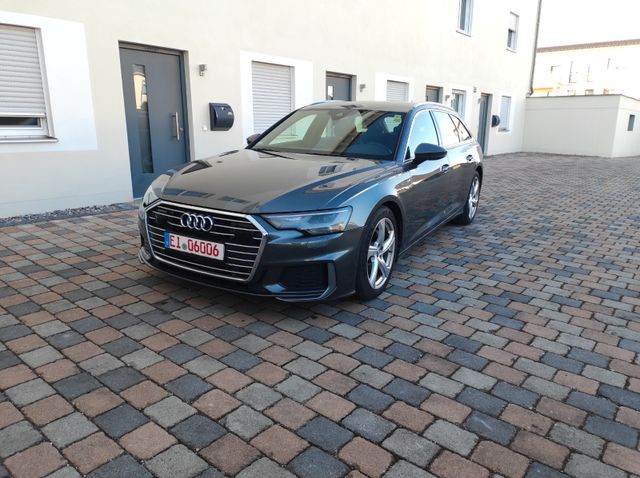 Audi A6 Avant 40 TDI quattro sport. S-Line Auto/Navi/