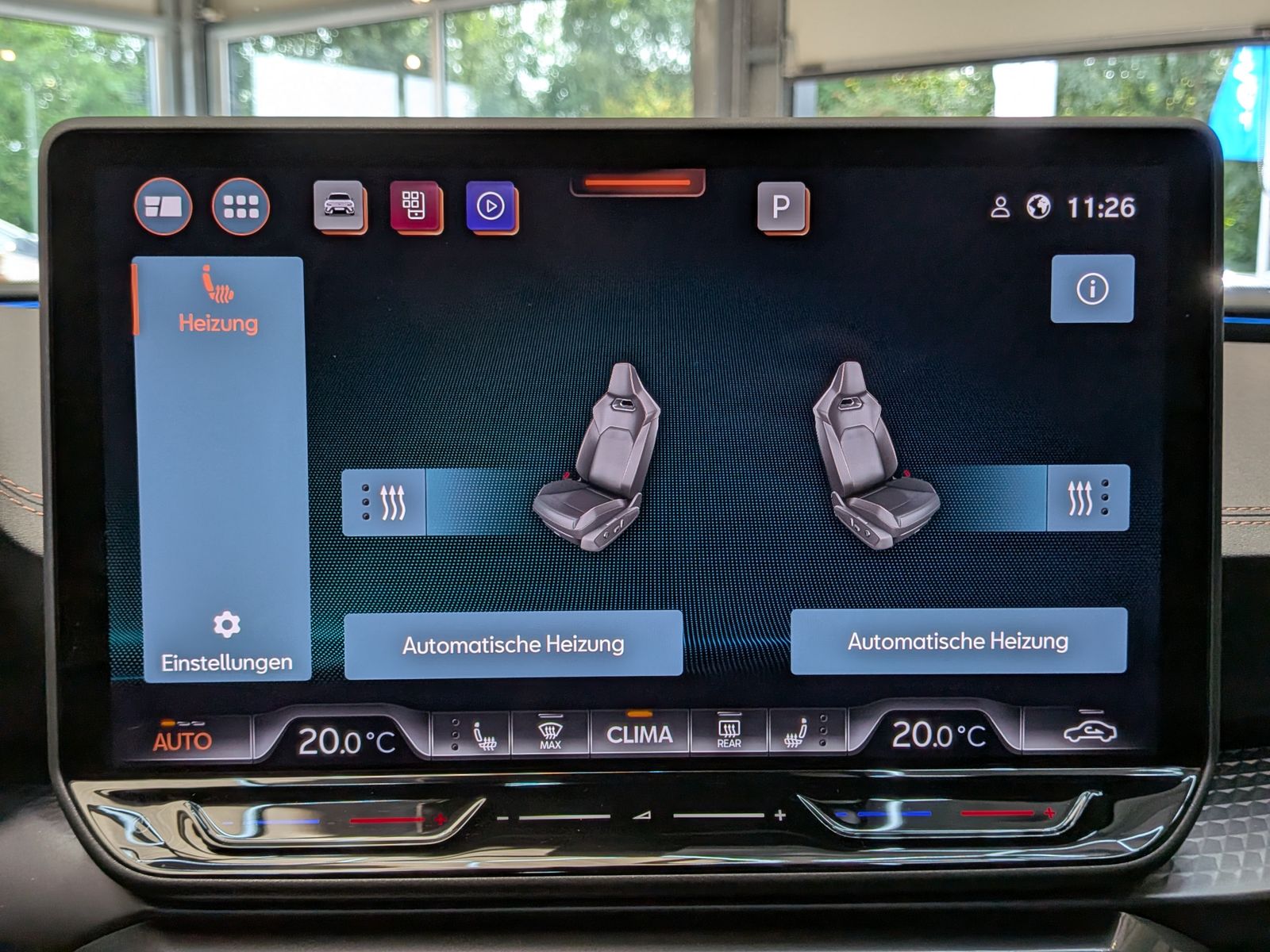 Fahrzeugabbildung CUPRA Leon 1.5 eTSI Dynamic-Edge-Paket AHK*PANO*CAM*18