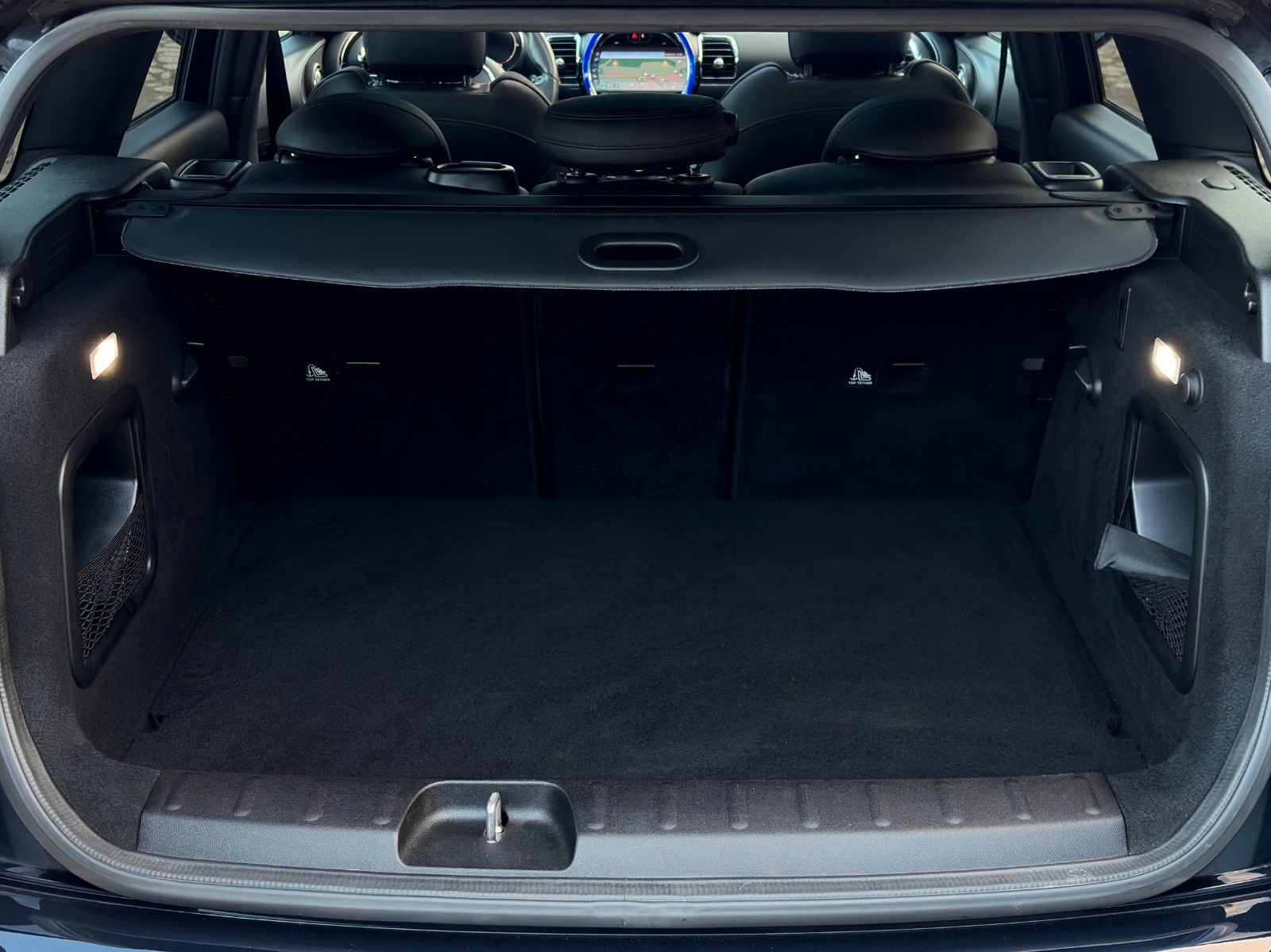 Fahrzeugabbildung MINI Cooper S Clubman Classic Leder Pano Komfort LHZ