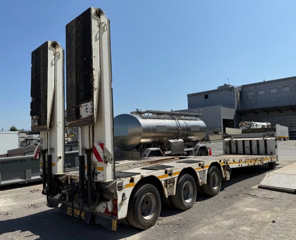Doll Panther T3E-A, 61ton , 3.9m tele,Hyd Rampen 4.5m