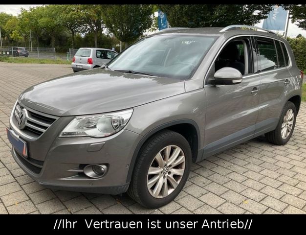 Volkswagen Tiguan Sport & Style 4Motion* Parklenkassistent*