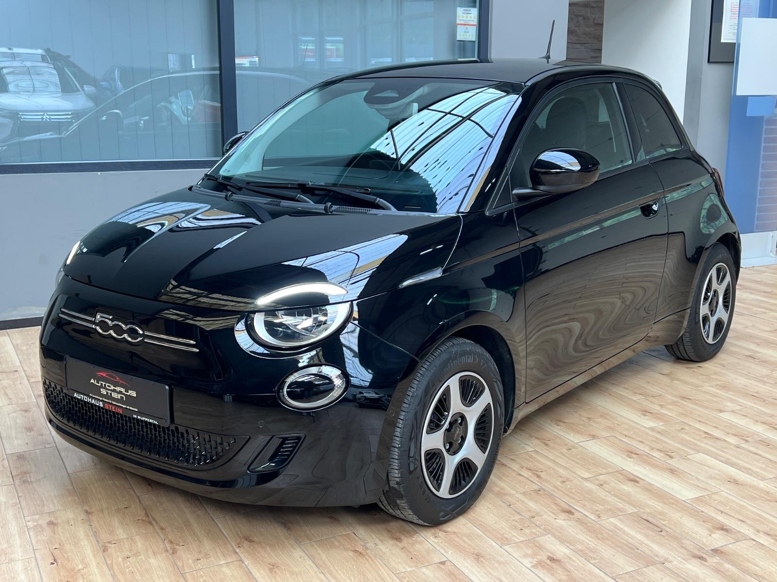 Fiat 500e Passion 42KWh/LED/Kamera/ Apple CarPlay