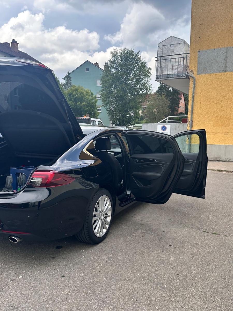 Opel Insignia 2.0 BiTurbo Diesel Busi Innov Aut 4...
