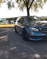 Mercedes-Benz E 220 d T Autom. -