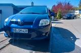 Toyota Auris 1,33-l-Dual-VVT-i - - Toyota Auris Gebrauchtwagen in Stuttgart