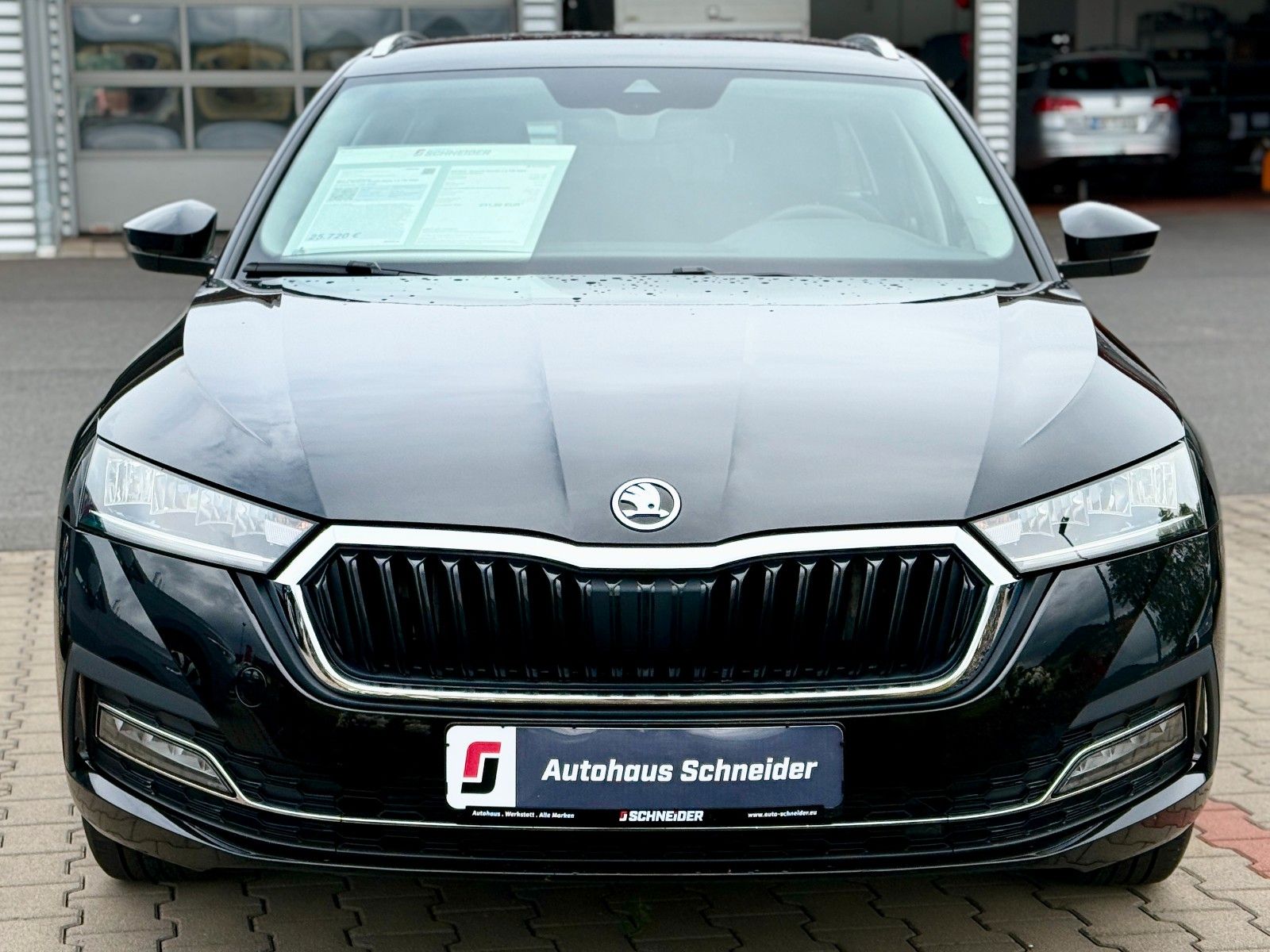 Skoda Octavia Combi Style 1.5 TSI DSG Columbus LED DAB imagem 2
