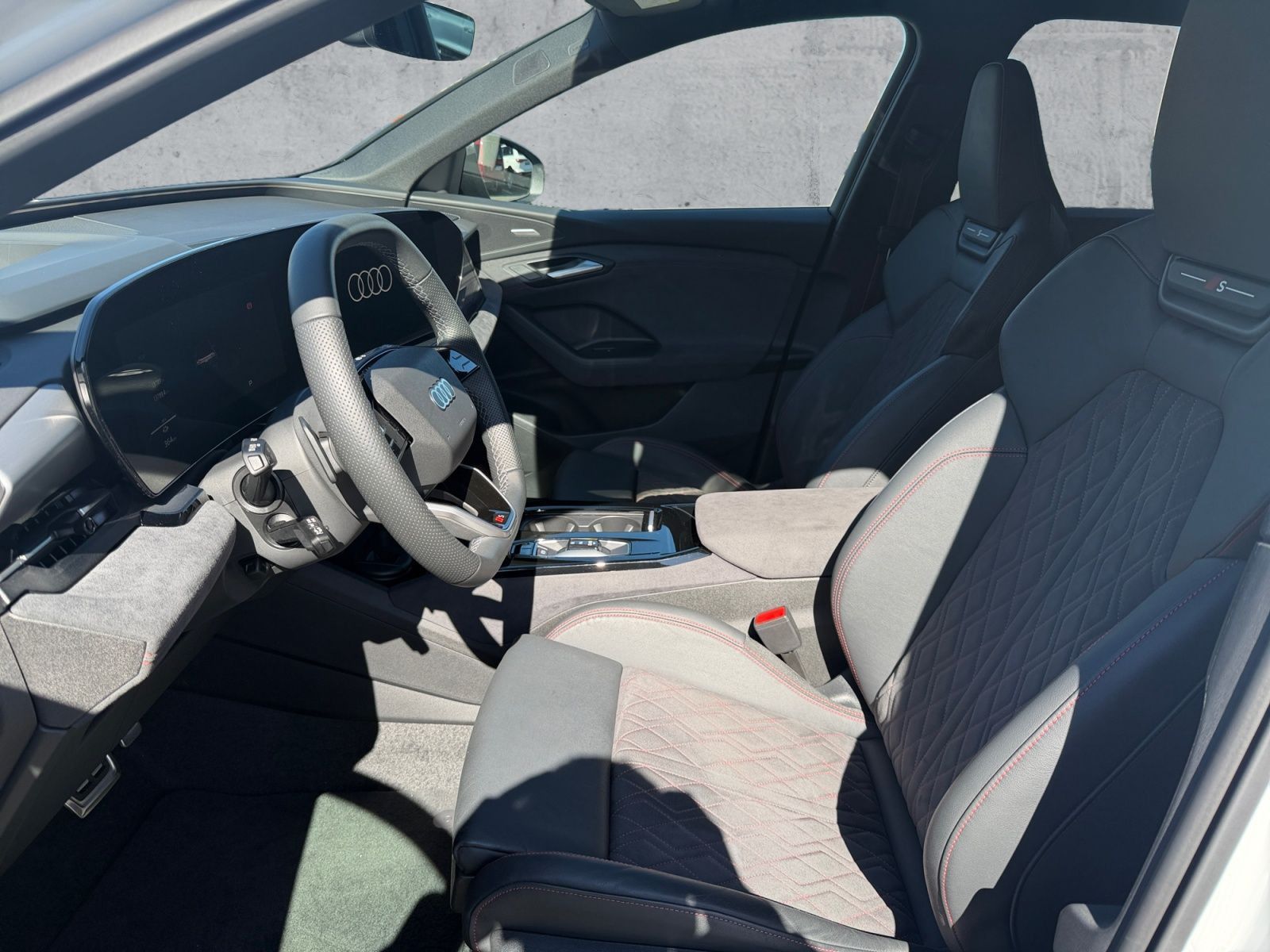 Audi Q6 e-tron - Bild 12