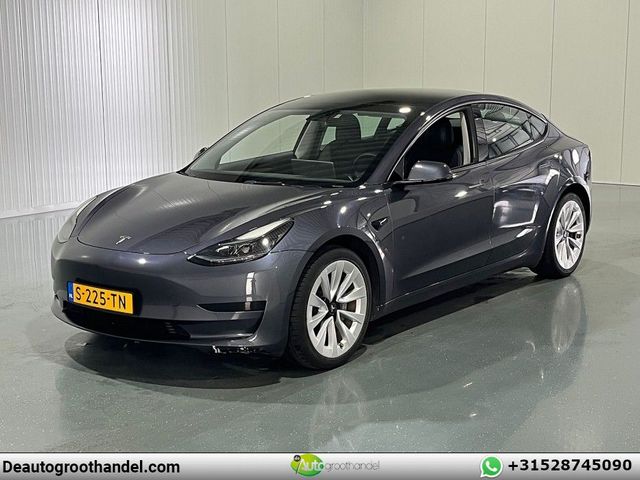 TESLA Model 3 Standard RWD Plus 60 kWh AHK
