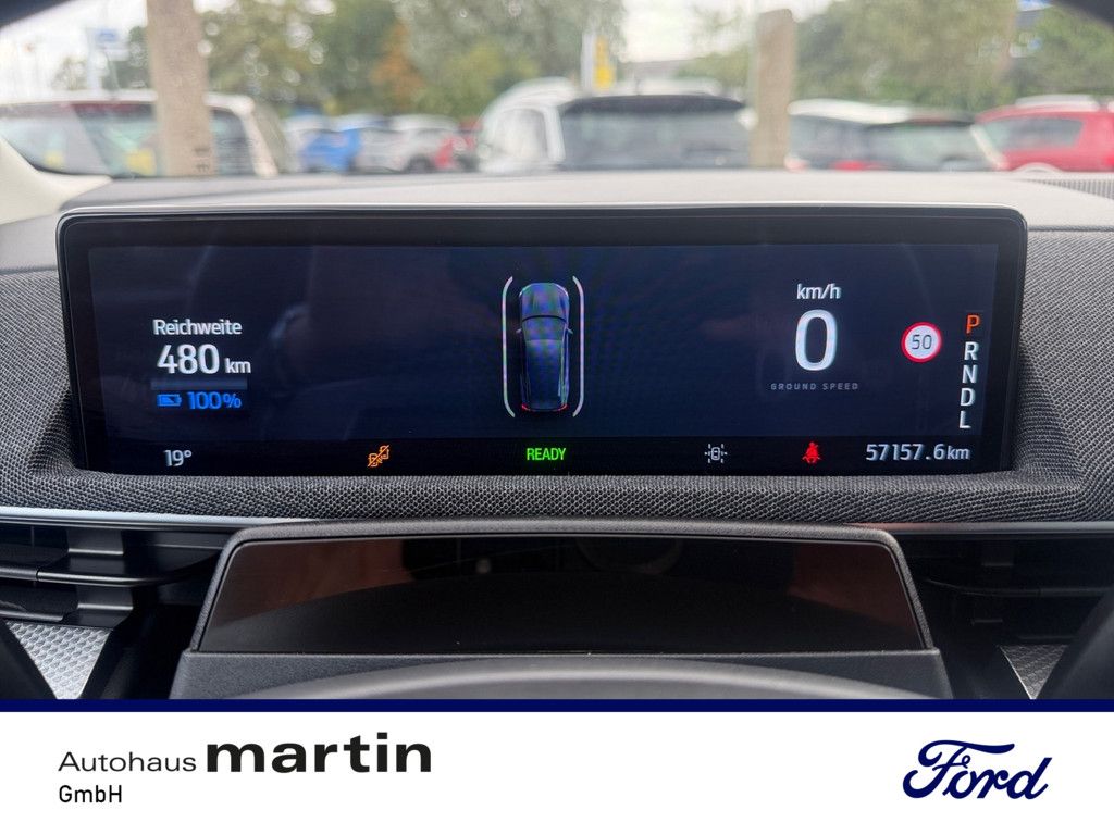 Fahrzeugabbildung Ford Mustang MACH-E Basis Extended Range PANO 360°