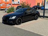 Mercedes-Benz E 250 Coupé E 250 CGI BlueEFFICIENCY ELEGANC... - Mercedes-Benz E 250 in Mannheim