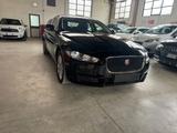 Jaguar XE 2.0 D 180 CV AWD aut. Pure - Jaguar XE Pure mit Diesel-Antrieb