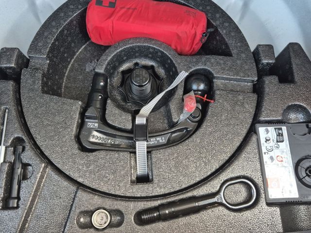 T-Roc R-Line 1.5 TSI DSG,LED,Navi,Kamera,AHK