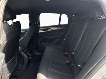 BMW X4 - 12
