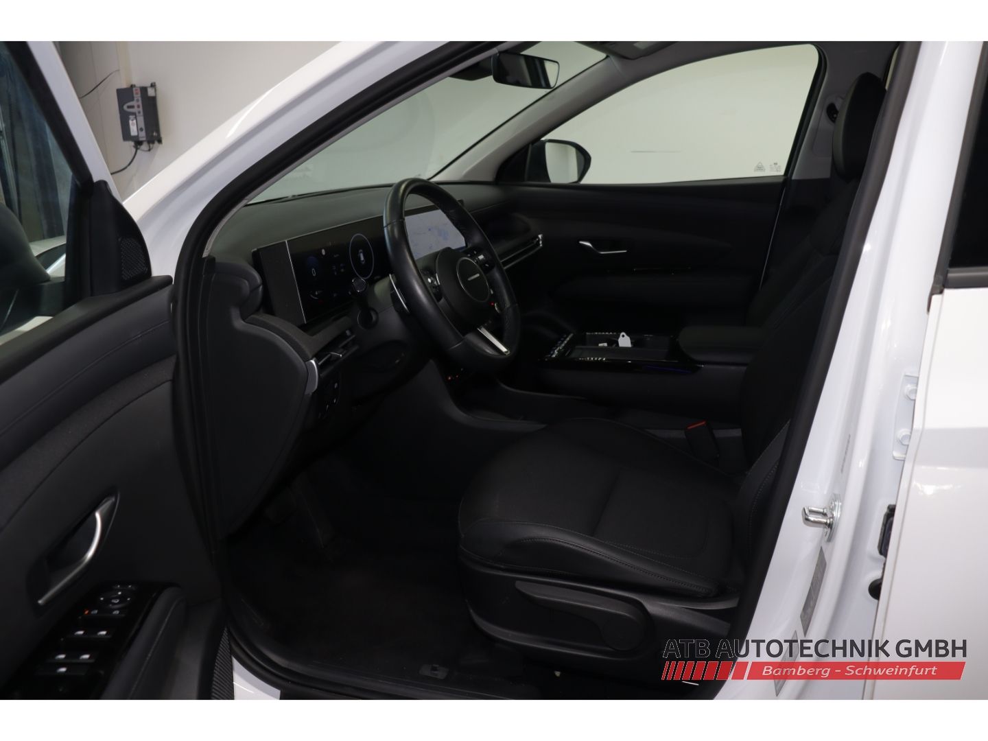Fahrzeugabbildung Hyundai Tucson Trend 1.6 T-GDi PHEV 4WD Navi LED ACC El.