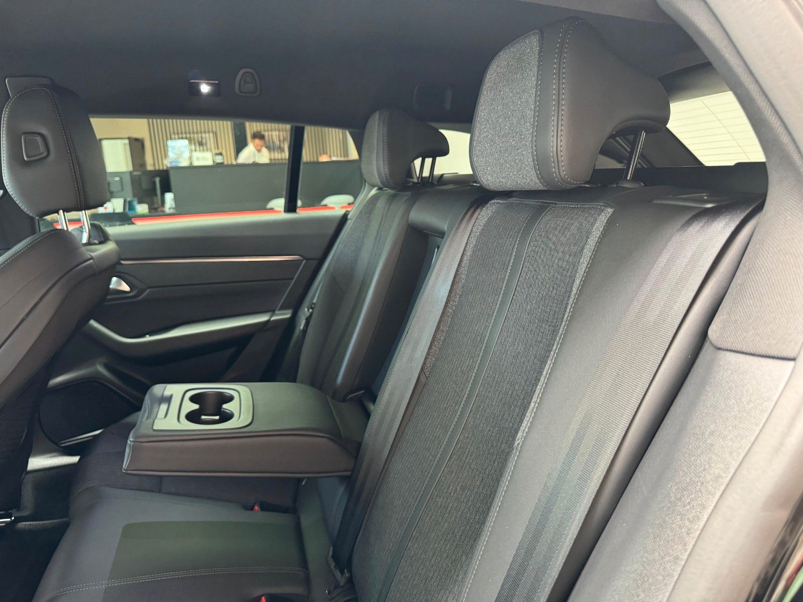 Fahrzeugabbildung Peugeot 508 SW Allure Pack