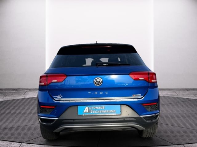 Fahrzeugabbildung Volkswagen T-Roc 1.5 TSI DSG 4MOTION STYLE LED ASSISTENZ-PL