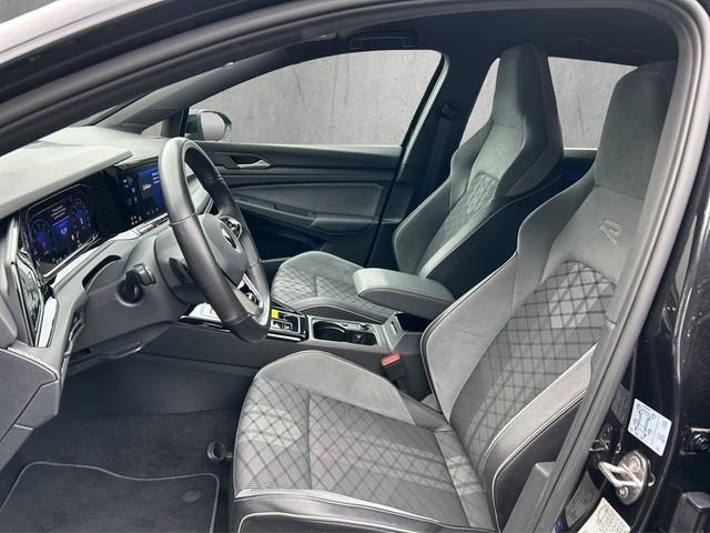 Volkswagen Golf Variant VIII R-Line 2.0TSI BlackStyle Stand, миниатюра 8