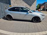 Ford Focus 1,6 Tüv NEU,Klima, 5 Türer, 8-fach bereift - Ford Focus: Türer