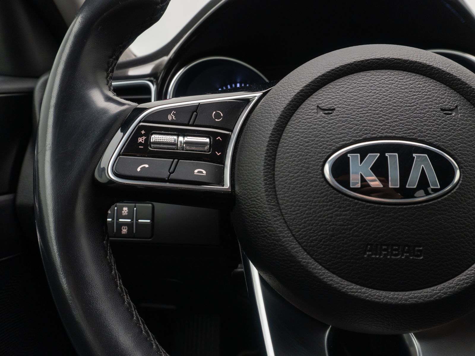 Fahrzeugabbildung Kia Ceed Vision Kamera Tempomat Navi Komfort DAB LM