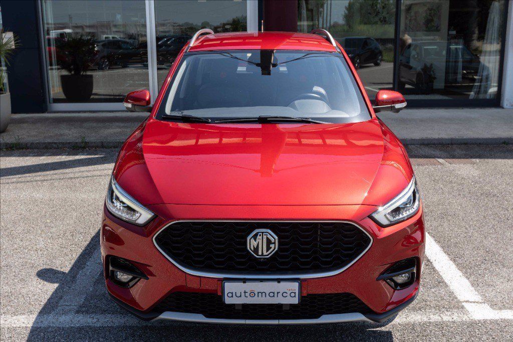 MG ZS