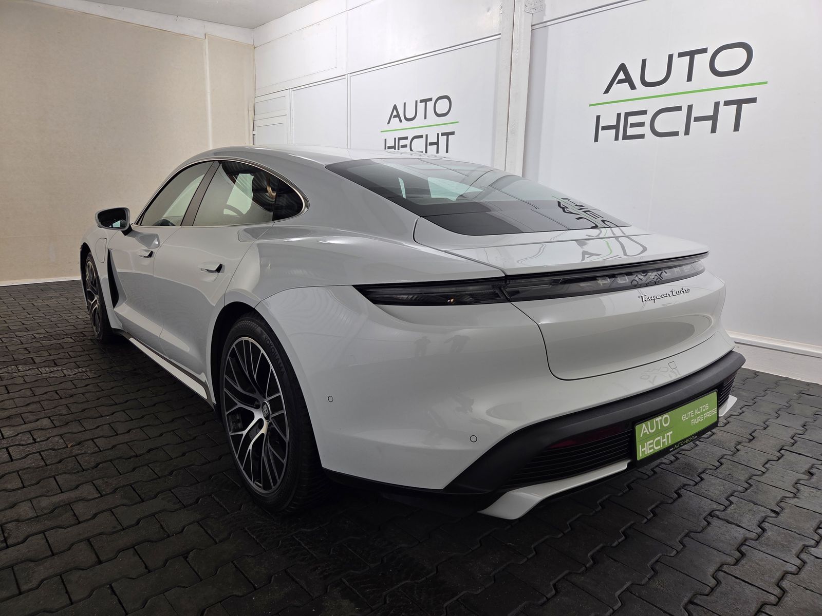 Porsche Taycan Turbo, ACC, Wärmepumpe, B.-Display, 360° imagem 2