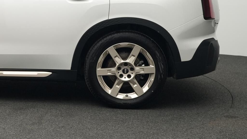 MINI Cooper SE Countryman - Bild 16