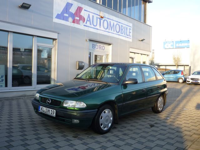 Opel Astra / Automatik ...