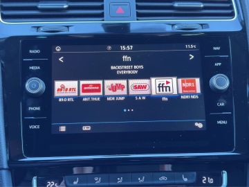 Volkswagen Golf VII Highline Navi*AAC*LED*ACC*Massage*SHZ*1