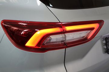 Ford Kuga ST-Line 1.5 AT AHK Navi Pano Kamera